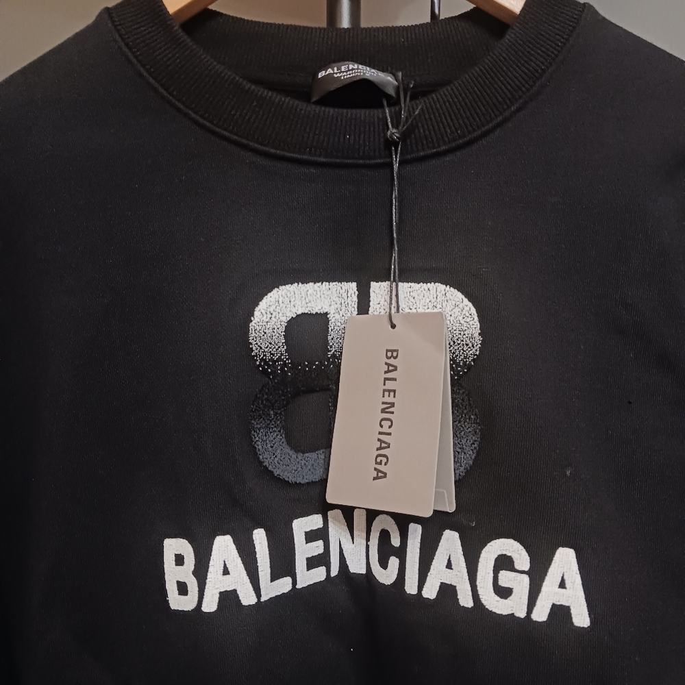 NWT Balenciaga Black Sweatshirt Size M - Picture 2 of 6